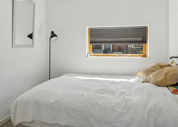 Lakefront Luxury Retreat With Cozy Loft Σπίτι διακοπών